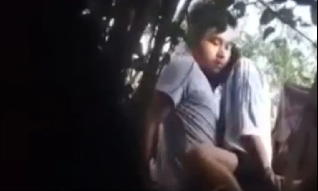 တောထဲမှာ ခိုးစားတဲ့အတွဲ – Outdoor Cowgirl Riding Fucked In The Forest – နောက်ဆုံးထွက်လိခ်ကားများ